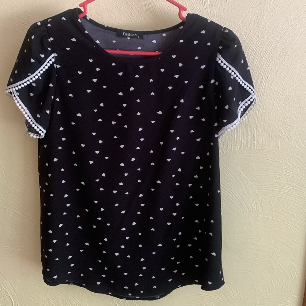 Womens heart top black/white